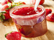 Does strawberry jelly have gelatin?