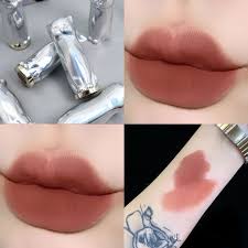 cat lipstick moist milk tea color