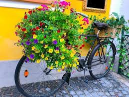 29 Mind Blowing Bicycle Planter Ideas