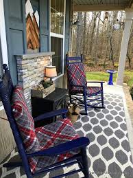 Winter Decorating Ideas For Your Porch