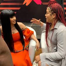 Adunni ade first worked in housing and insurance in united states before entering into the movie industry. I Ll Rather Appreciate A Real Person Than Someone Who Lives In Lies Nigerian Actress Adunni Ade Writes After Meeting Cardi B