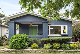 A craftsman style house is characterized by careful craftsmanship. An Updated Stucco Bungalow For Sale In Rockridge Hooked On Houses