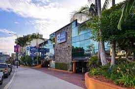 For those interested in checking out popular landmarks while visiting los angeles, best western hollywood plaza inn is located a short distance from hollywood. Hotel Hollywood Buchen Best Western Hollywood Plaza Inn Hollywood Walk Of Fame Hotel La