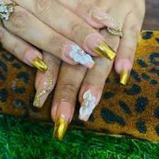 nail artists in delhi best nail art