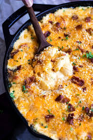 smoky chipotle bacon mac and cheese