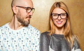 Let's face it, no matter who we are or how old we are, there is no better feeling than. Hairstyles And Glasses Hairstyle Tips For Eyeglass Wearers