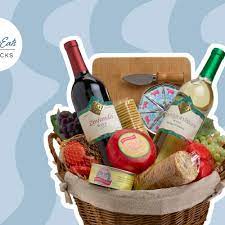 the best wine gift baskets in 2022