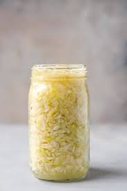 easy fermented cabbage in a jar