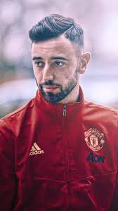 Bruno fernandes awarded man united's player of the year / heartbroken man utd fan burns his jersey after transfer deadline day (video) bruno fernandes is preparing to fly to the uk to undergo a manchester united medical, according to reports in italy. Bruno Fernandes Wallpaper I Am 1 Manchester United Fan Facebook