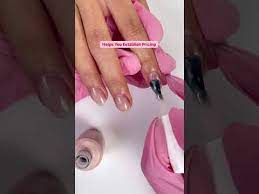how much to tip nail tech tipping