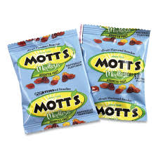 mott s medleys fruit snacks 0 8 oz