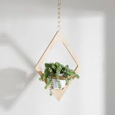 20 Beautiful Hanging Planters That Will