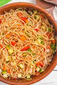 clic spaghetti salad family food