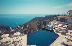 cote d azur hotels with infinity pools