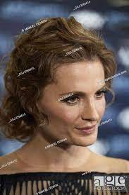 stana katic attends absentia