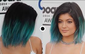 Shades of blue are blue ombre hair looks absolutely mesmerizing. Blue Dip Dye Short Hair