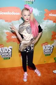 Jojo siwa is an american dancer, singer, actress, youtuber, and social media personality. Pin On Dance Moms