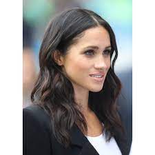 We can't picture meghan markle with hair that's not a rich brunette shade and ultra glossy. The Evolution Of Meghan Markle S Hair Over The Years Allure