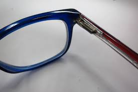 broken eyeglasses spring hinge the