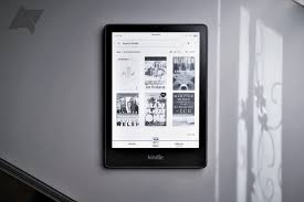 the kindle paperwhite now comes in two