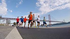 Três semanas convivendo com o felipe lima pra reprogramar a sua mente e ser, naturalmente, uma pessoa muito mais realizadora. Sunday Is Runday Laufreise Zum Edp Meia Maratona De Lisboa Run With Lars