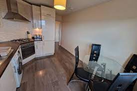 2 bedroom flats and apartments to