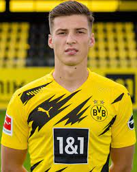 Der ehemalige spieler lars ricken vom fussball bundesligisten. Borussia Dortmund Aktueller Spieler Kader News Und Infos Ran De