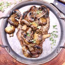 steak and garlic er mushrooms out
