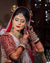 indian bridal makeup look in celeb