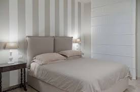 Coppia cromatica vincente, bianco e blu in camera da letto possono fare. Arredare Una Camera Da Letto Piccola Foto Design Mag