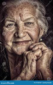 Красивая бабушка фото