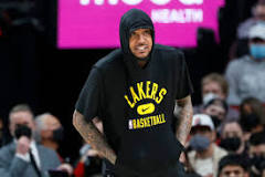 is-carmelo-anthony-injured-lakers