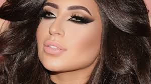 gold arabian inspired makeup tutorial