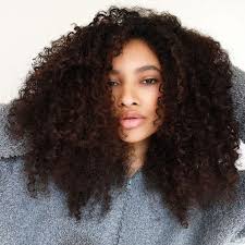 how to dry curly hair safely 3