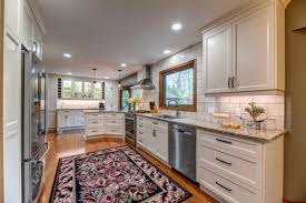 Sarnia cabinets designs and manufactures custom kitchens, bathrooms and other special projects. Mckerlie Kitchen Bath Design Centre Project Photos Reviews Sarnia On Ca Houzz