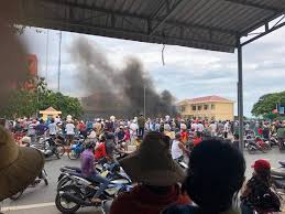 Kết quả hình ảnh cho Bạo động tại Ban chỉ huy quân sự Bình Thuận
