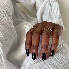 patent leather nails are the perfect