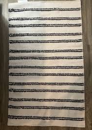 pier one imports rug 30 x 50 in out