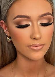 where to get prom makeup done