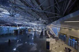 Международный аэропорт внуково информирует вас о том, что с начала октября 2018 года на привокзальной площади и на. Aeroport Vnukovo Terminal A