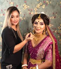 best beauty parlours for bridal makeup