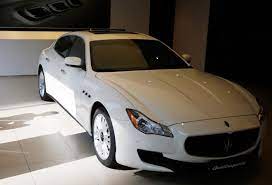 Maserati re-enters India, plans to open three dealerships