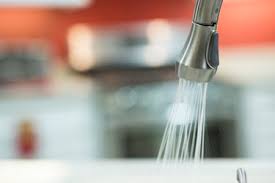 how to fix a moen kitchen sink sprayer