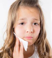 Why does my jaw hurt when i eat hard food. 11 Causes Of Jaw Pain In Children And Treatment Options