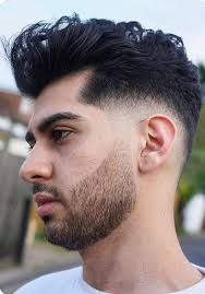 best haircuts for men with oval faces