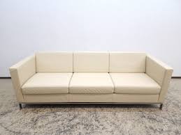 500 sofa in leather by norman foster