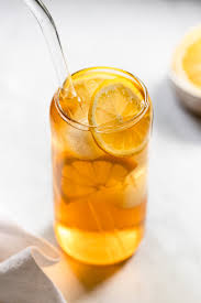 cold brew iced tea with tea bags fork