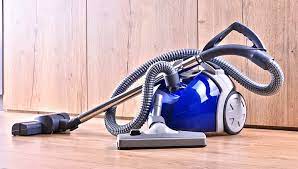 the best canister vacuums in canada