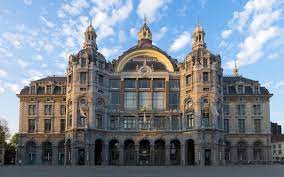 .only 200 metres from antwerp central railway station. Antwerp Central Station A Historical Art Nouveau Monument Belles Demeures