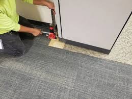 floor carpets installation service at